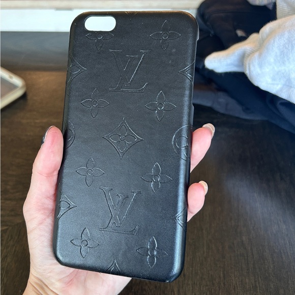 LOUIS VUITTON LV Bumper Phone Case - Picture 4 of 13